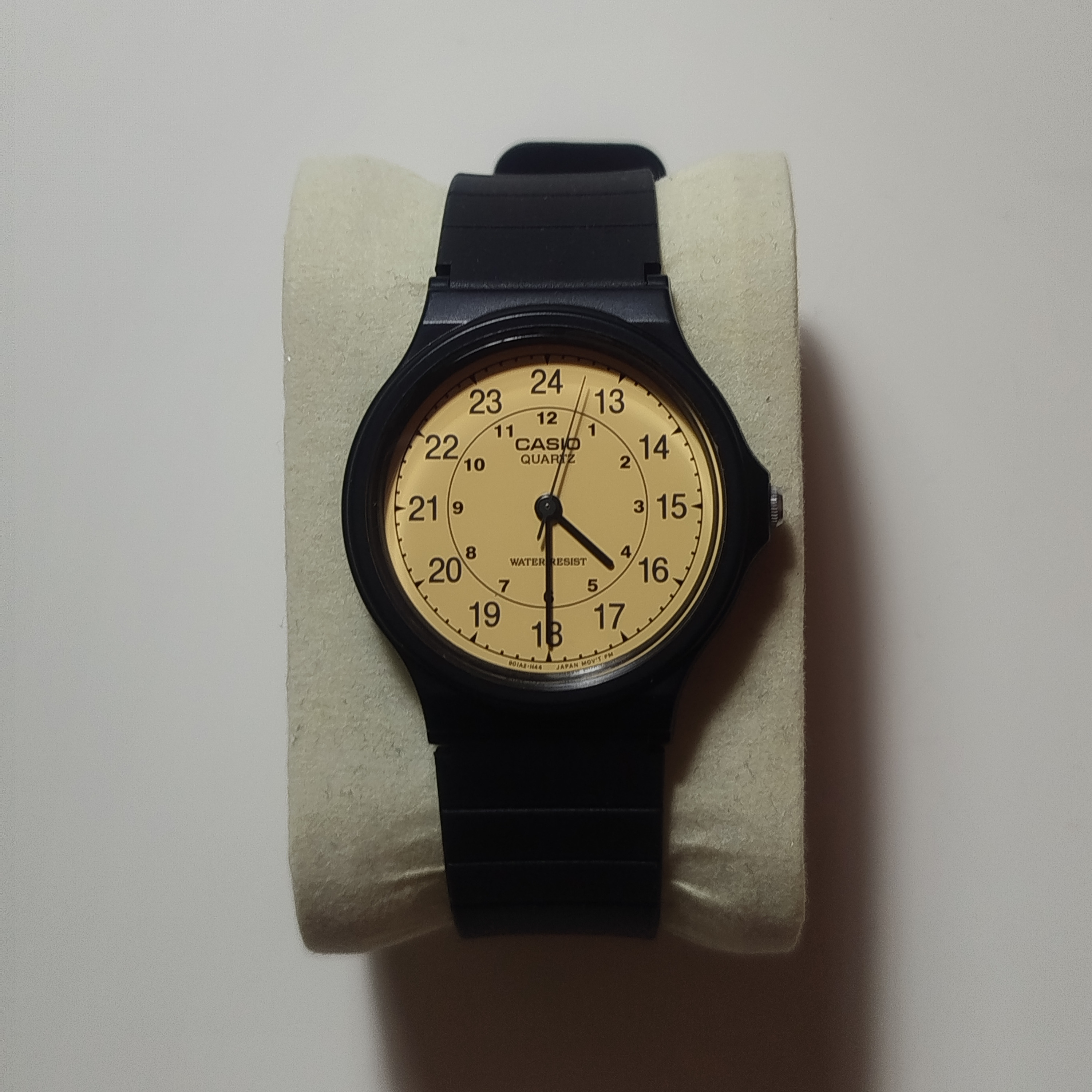 Review Casio MQ24-9B